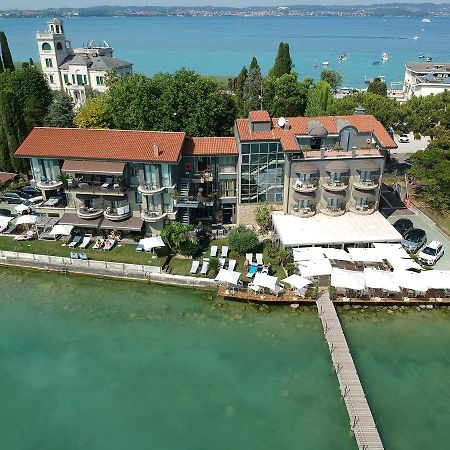 Hotel Aurora Sirmione Exteriör bild