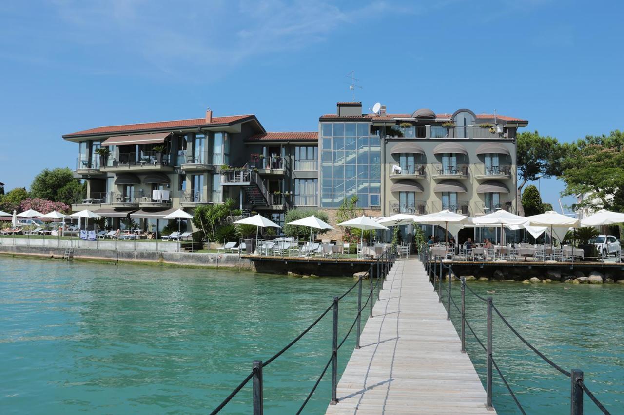 Hotel Aurora Sirmione Exteriör bild